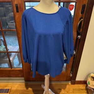 Vince Camuto women's XL blouse. New with tags.